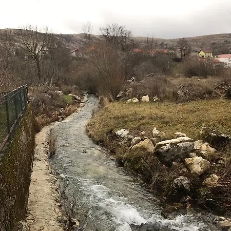 Trailhill